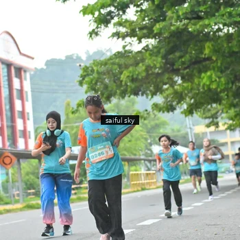 Runner Photo 8359015