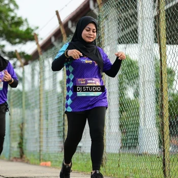 Runner Photo 8359017