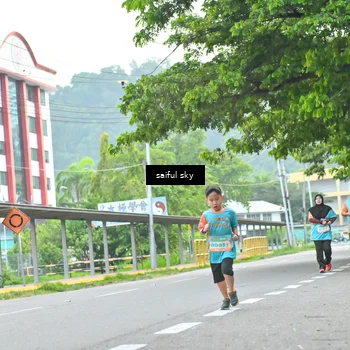 Runner Photo 8359026