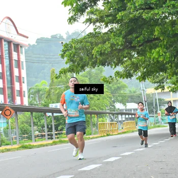 Runner Photo 8359036