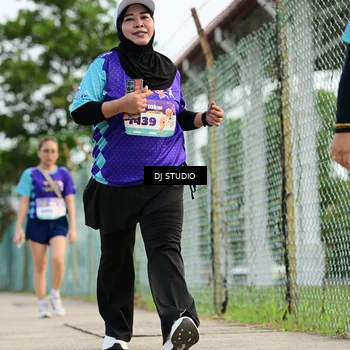 Runner Photo 8359038