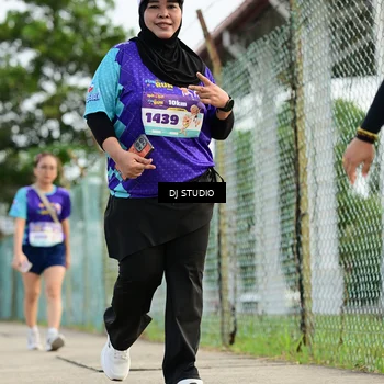 Runner Photo 8359047
