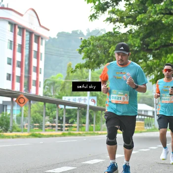Runner Photo 8359060