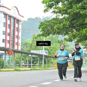 Runner Photo 8359071