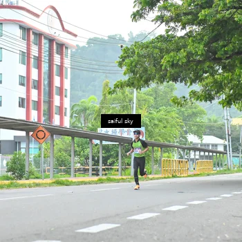Runner Photo 8359072