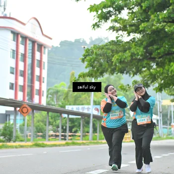 Runner Photo 8359079