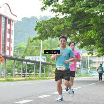 Runner Photo 8359084