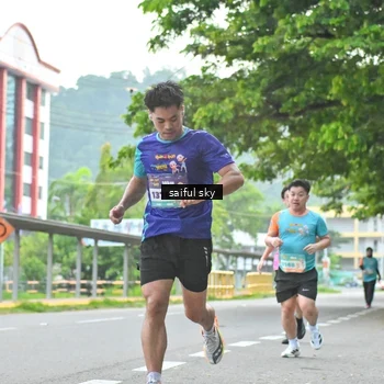 Runner Photo 8359086