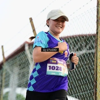 Runner Photo 8359115