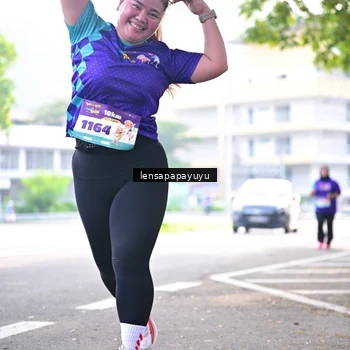 Runner Photo 8359116