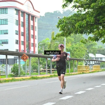 Runner Photo 8359141