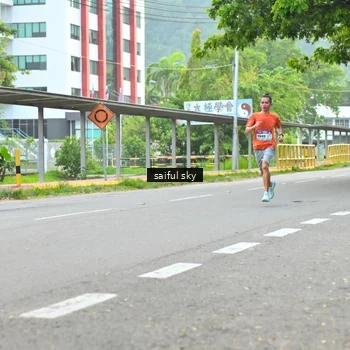 Runner Photo 8359151