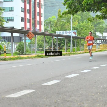Runner Photo 8359152
