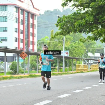 Runner Photo 8359153