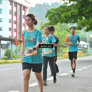 Runner Photo 8359180