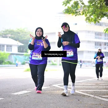 Runner Photo 8359211
