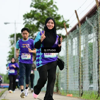 Runner Photo 8359212