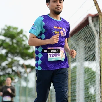 Runner Photo 8359236