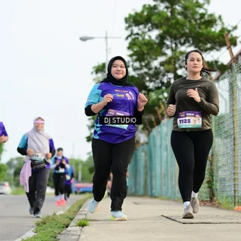 Runner Photo 8359239