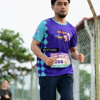 Runner Photo 8359245