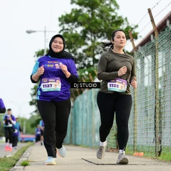 Runner Photo 8359250