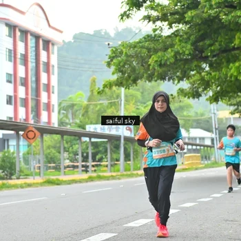 Runner Photo 8359252