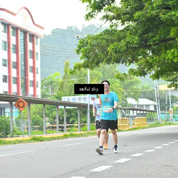 Runner Photo 8359261