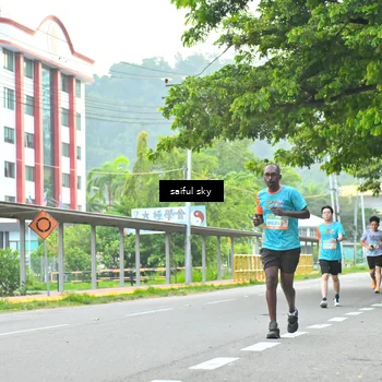Runner Photo 8359280
