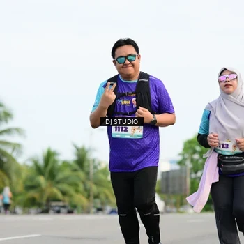 Runner Photo 8359296