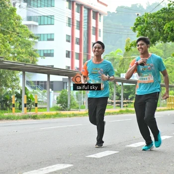 Runner Photo 8359303