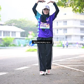 Runner Photo 8359314