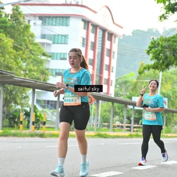 Runner Photo 8359322