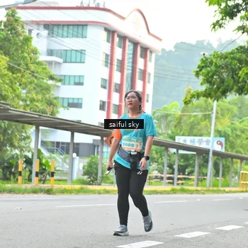 Runner Photo 8359324