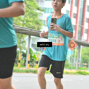 Runner Photo 8359353