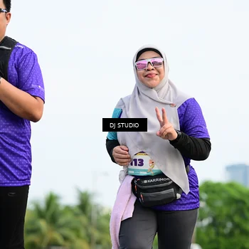 Runner Photo 8359373