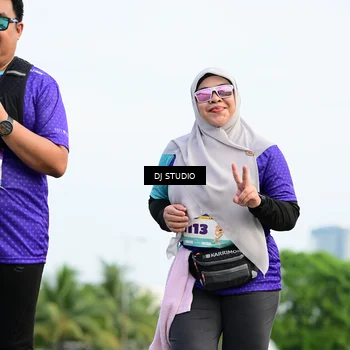 Runner Photo 8359377