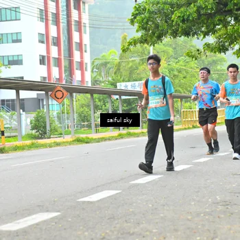 Runner Photo 8359453