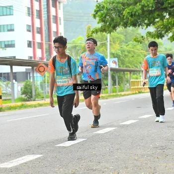 Runner Photo 8359463