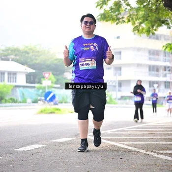 Runner Photo 8359483