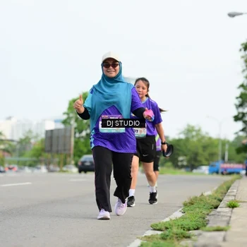 Runner Photo 8359495