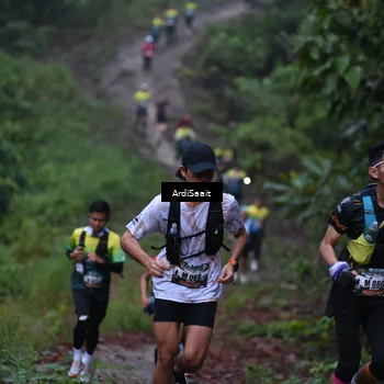 Runner Photo 8359519