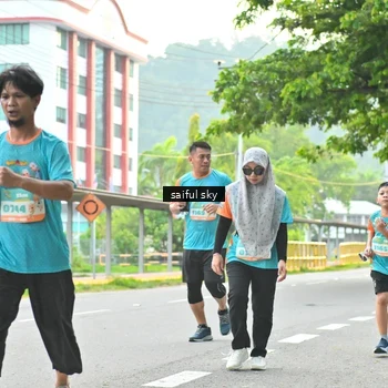 Runner Photo 8359532