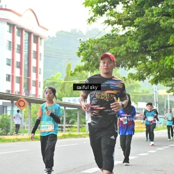 Runner Photo 8359548