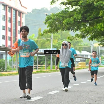 Runner Photo 8359560