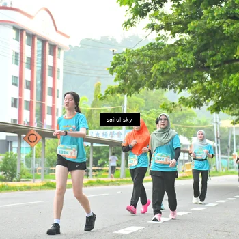 Runner Photo 8359564