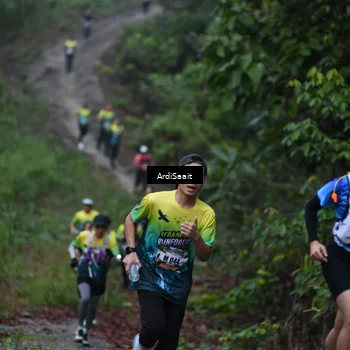 Runner Photo 8359580
