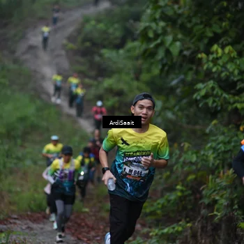 Runner Photo 8359598
