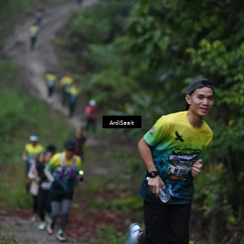 Runner Photo 8359599