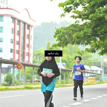 Runner Photo 8359624