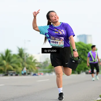 Runner Photo 8359646